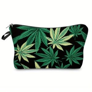 Leaf Print Black and Green Pouch And Rolling Tray